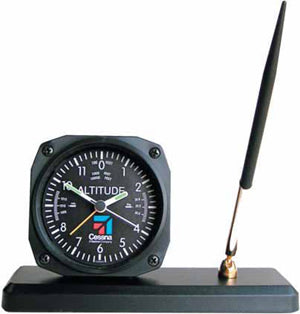 PEN and CLOCK SET/Cessna Altimeter clock